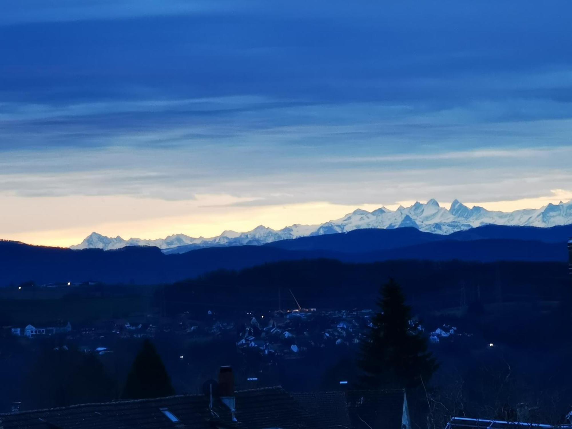 Alpenpanorama Haegelberg Apartment Steinen  Luaran gambar